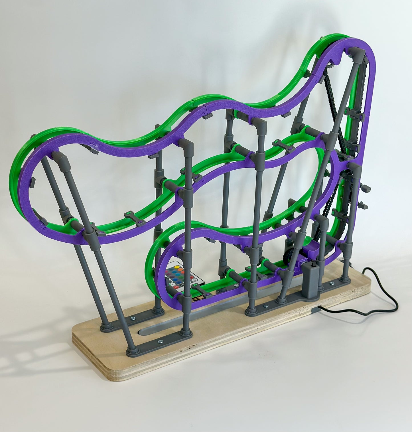 Working Model Roller Coaster - Free Spin